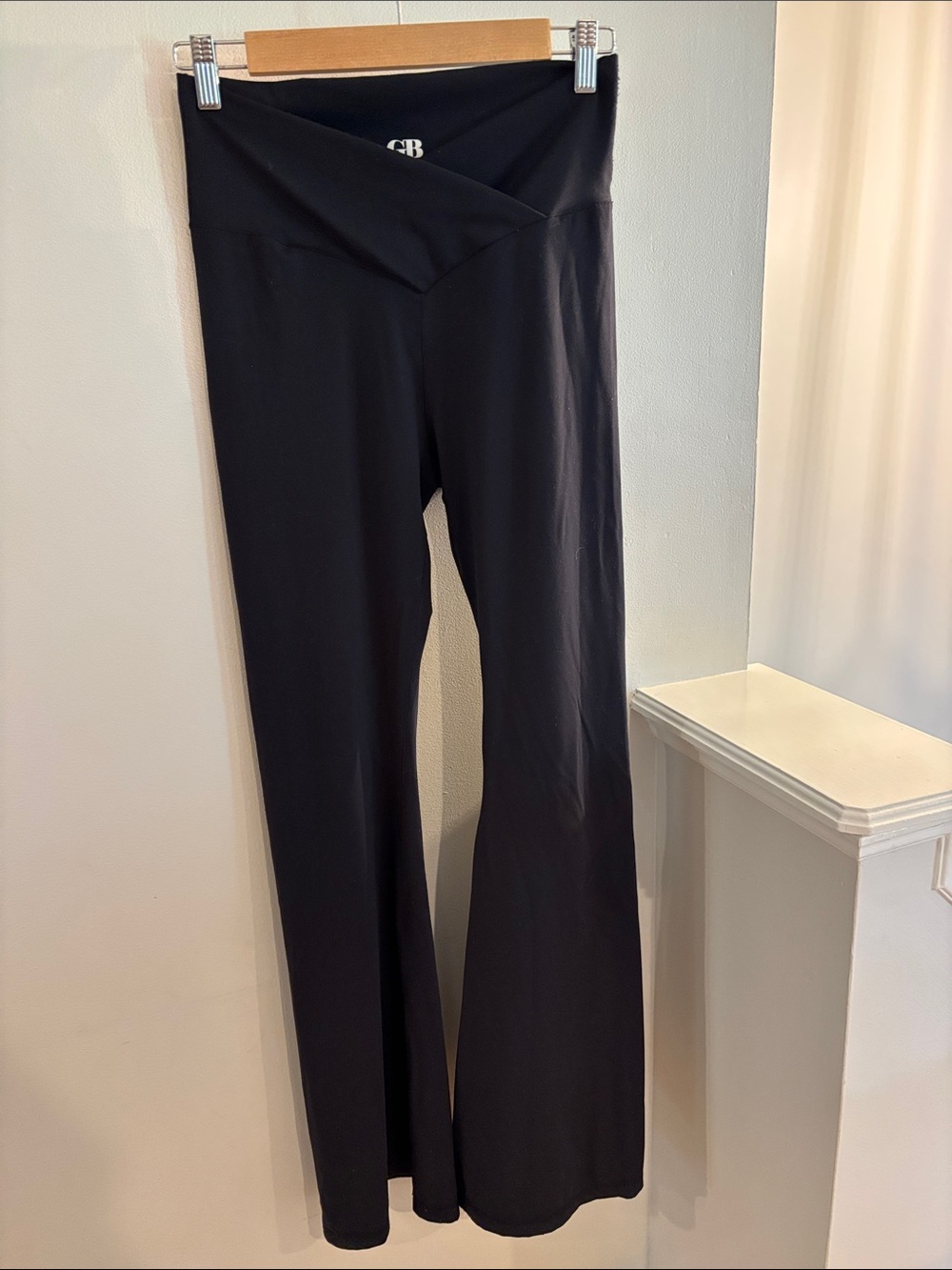 GB Black Teen V-Waist Flare Yoga Pants